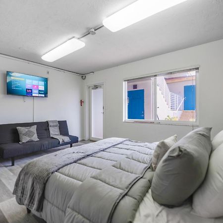 The Mariner Suites #22 - Beachfront Studio Hollywood Exterior foto